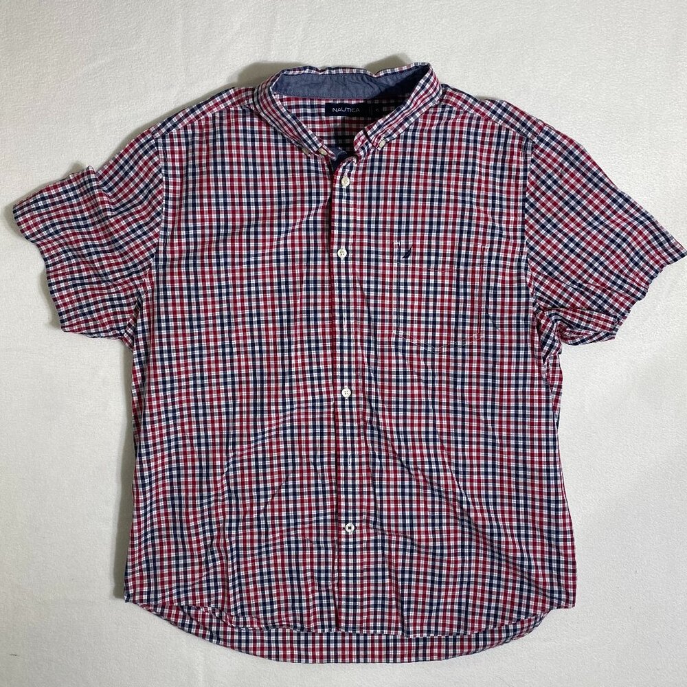 Nautica Short Sleeve Button Down Shirt Mens XL | Plaid red white and blue Cotton